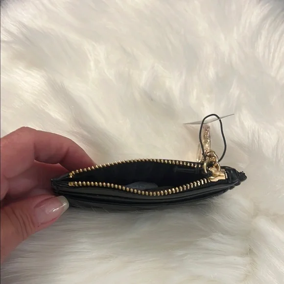 Victoria's Secret Black Card Holder with Gold Keychain - Picture 5 of 10